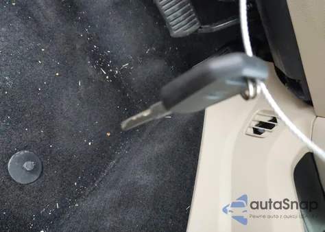 2016 Ford Fusion Se z USA, uszkodzony, nr VIN 3FA6P0HD9GR101020